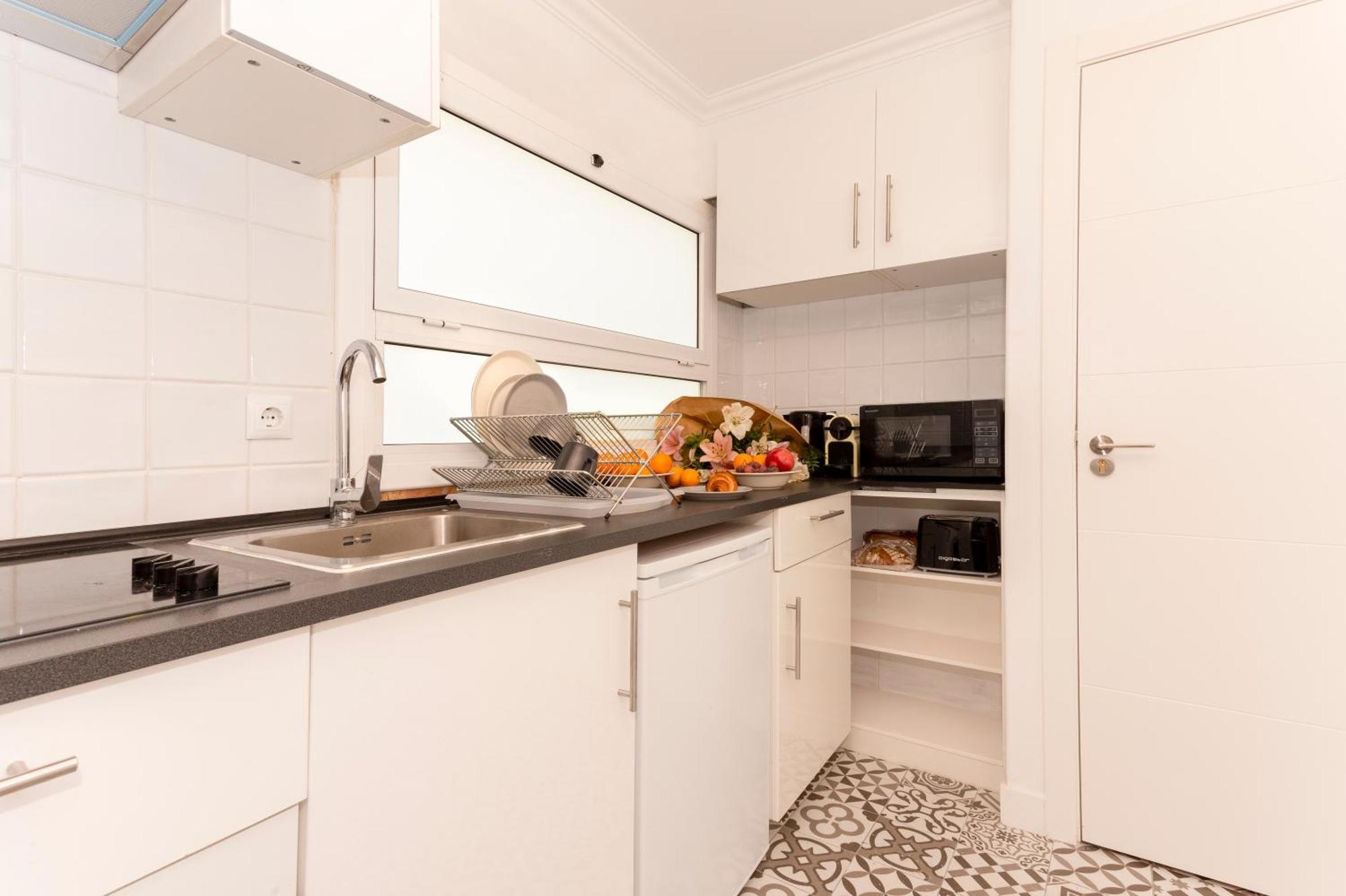 Soho Design Studios Ramblas Apartment