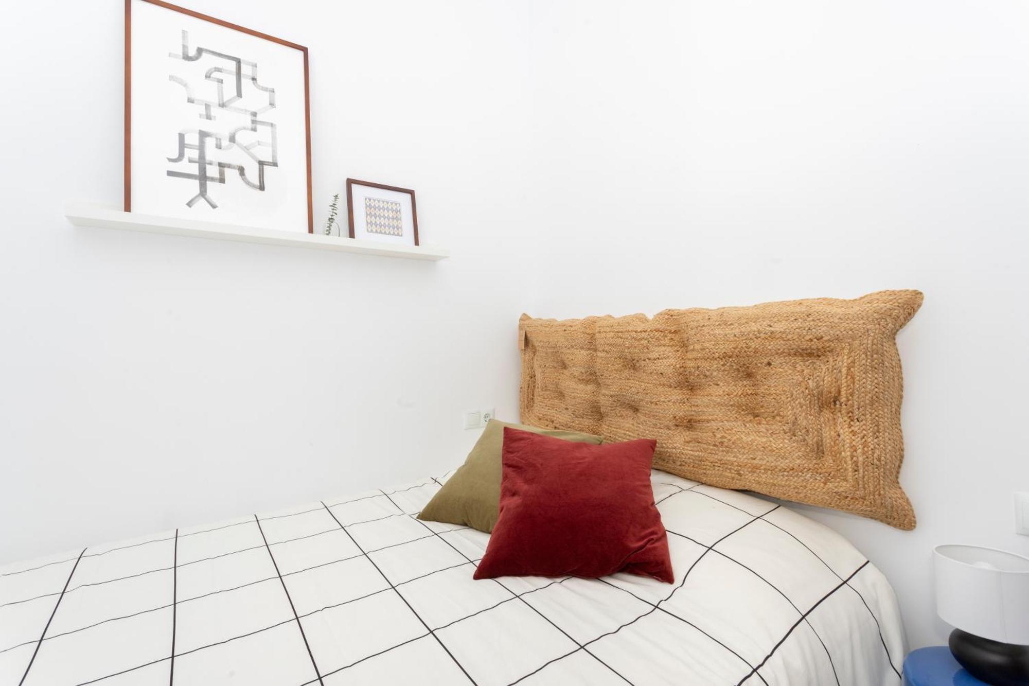 Soho Design Studios Ramblas Apartment